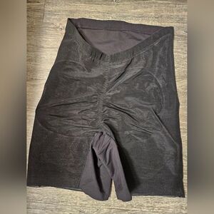 Low Back Bootylift Rummy Control Shaping Shorts